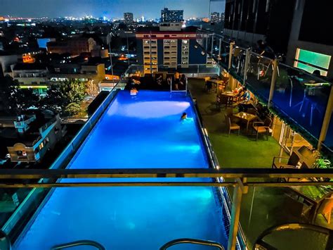 selah pods hotel manila|selah lofts pasay hotel.